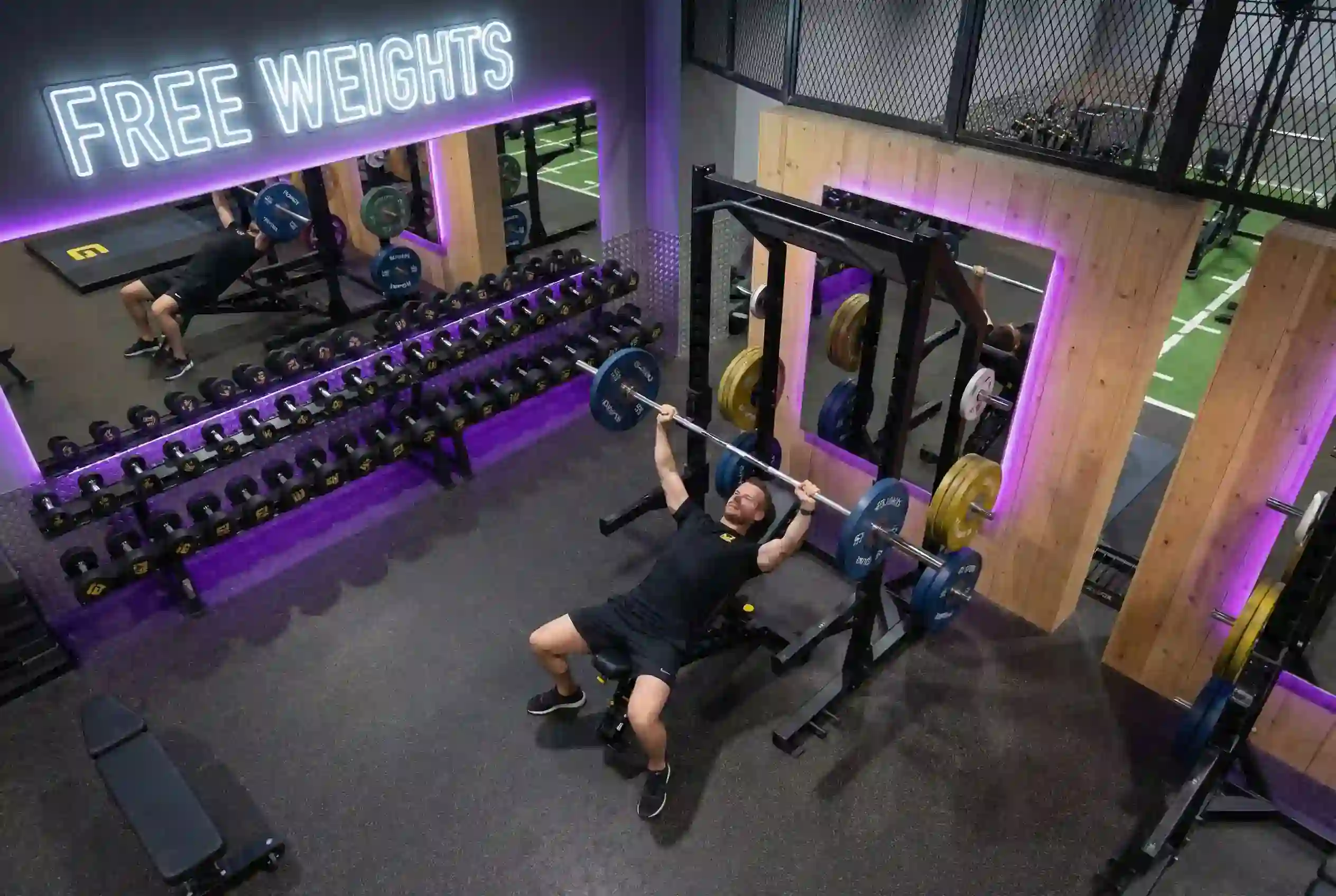 Incline Barbell Bench Press From Above