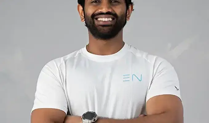 Copy Of 1077 Chandan Ramu Down Town Dubai 500X500